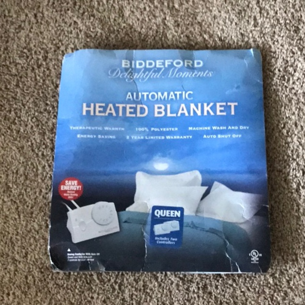 QUEEN size heated blanket